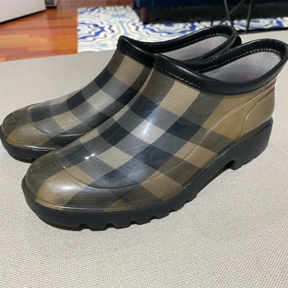 Burberry Nova Check ankle rain runner boots size 37, made in Italy - reposhing. - Picture 17 of 17